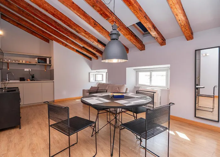 La Fermata Del Viandante * Trieste