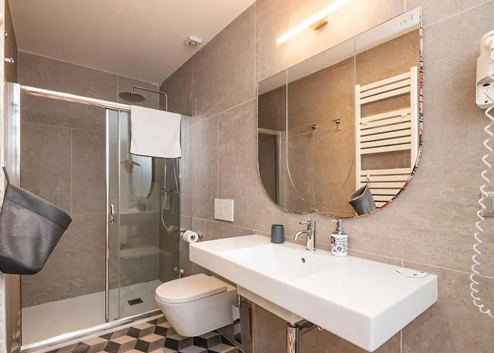 La Fermata Del Viandante Trieste